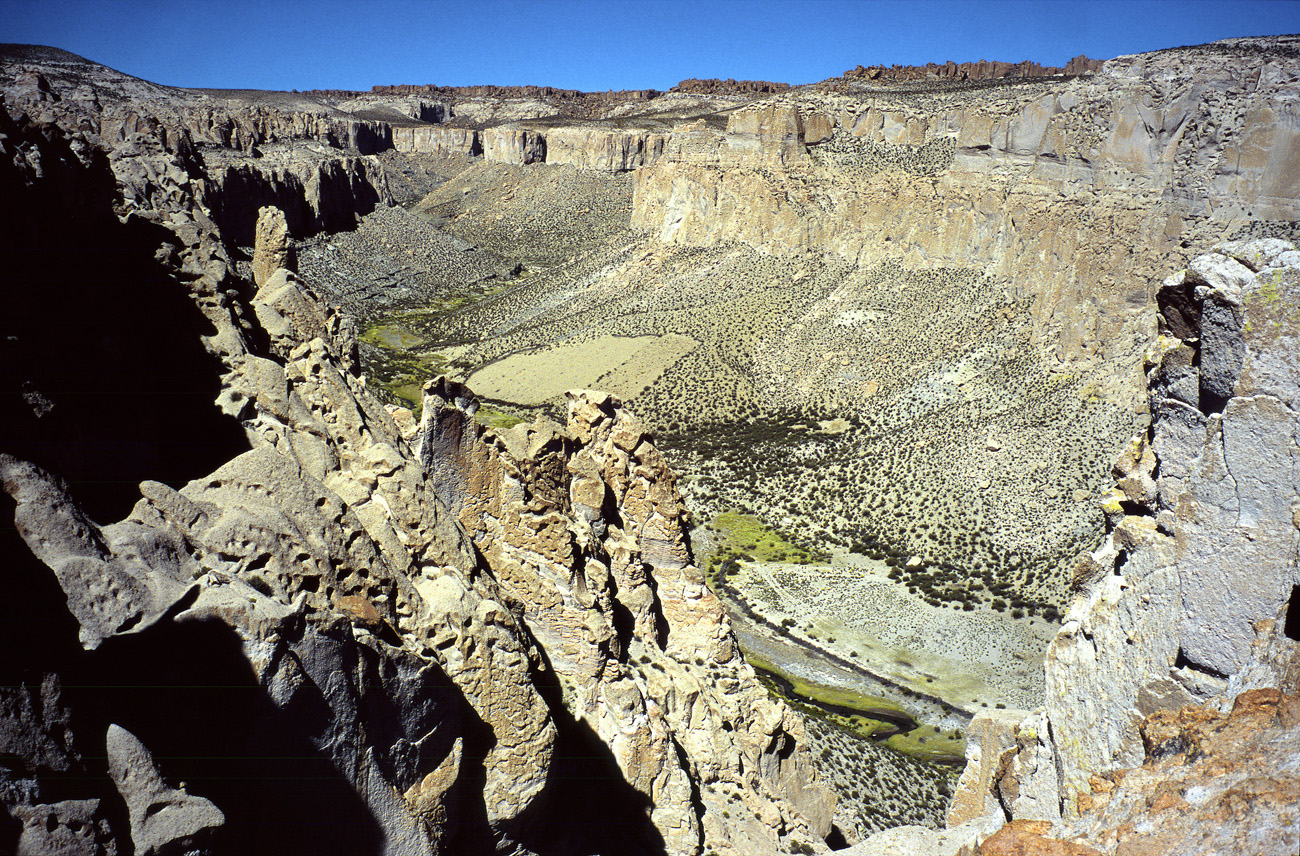 chi_5_29 quebrada.jpg - Nord Lipez Alota une Quebrada